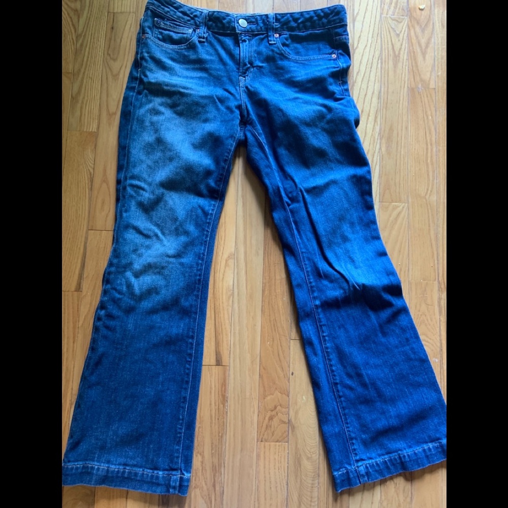 Gap long and lean size 29 / 8 average by bootcut